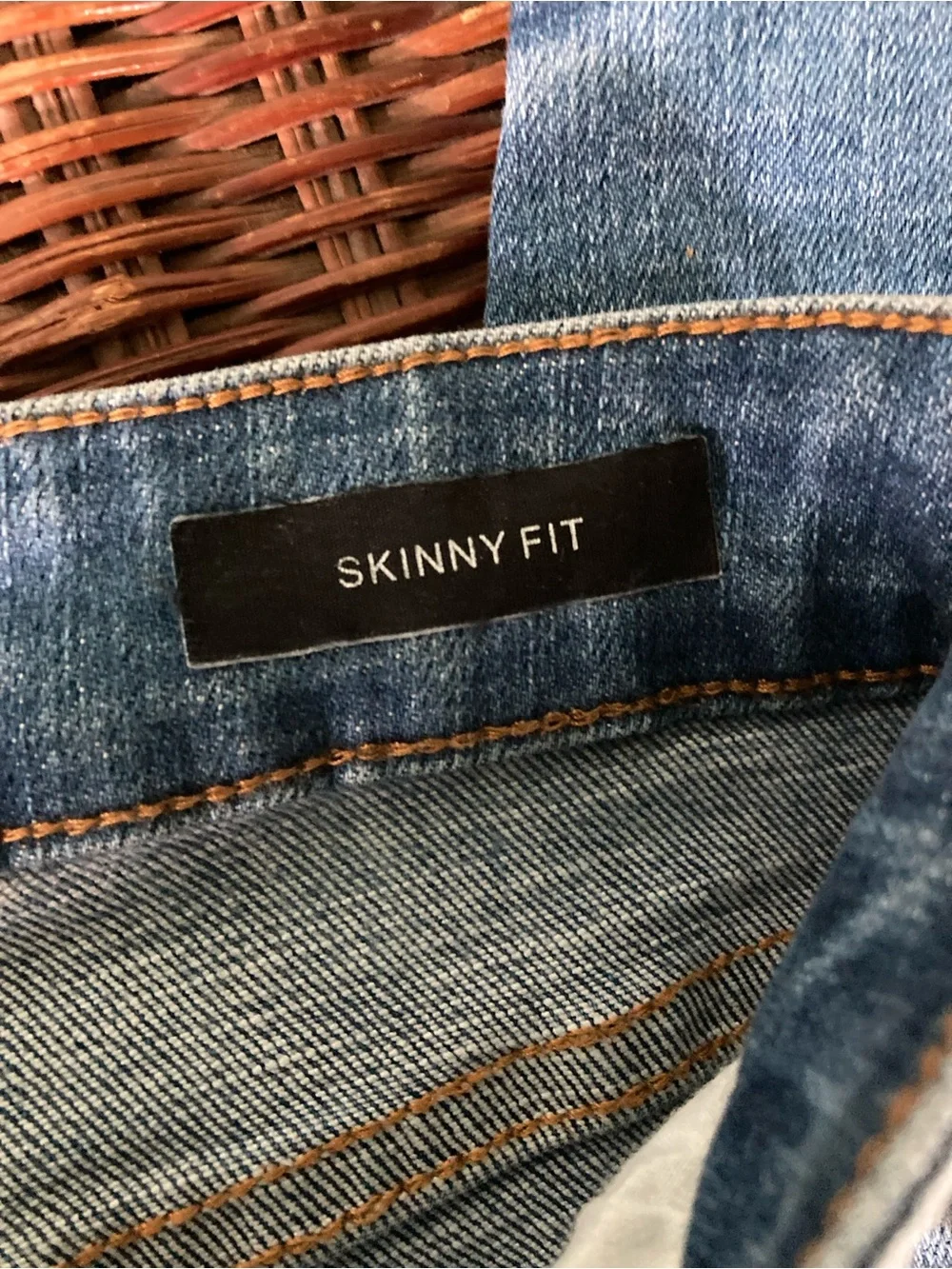 Judy Blue Size Jr. 7 medium wash distressed skinny fit stitch accent jeans